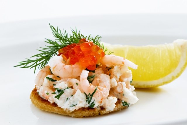 Чем лучше закусывать шампанское