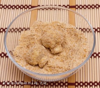 грибы обваленные в сухарях