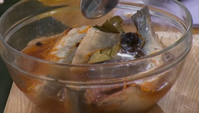 как посолить селедку в домашних условиях вкусно