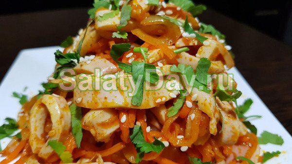 Кальмары по-корейски с морковкой