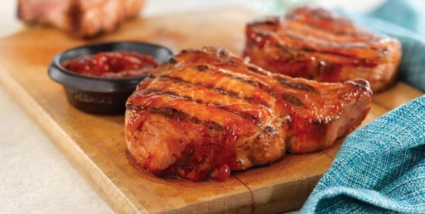 Карбонад свиной с подливкой. Рецепт на сковороде, луком, сыром