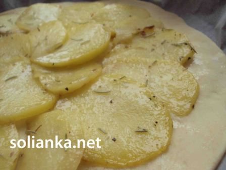 картофельная пицца