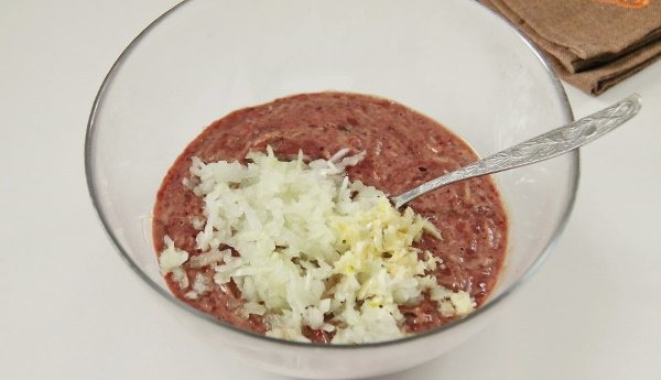 Котлеты из печени свиной. Рецепты, чтобы были мягкими в духовке, мультиварке, на пару