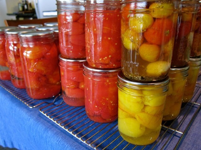 Помидоры в томатном соке: вкусные простые рецепты на скорую руку. Бонус-рецепт помидоров черри в томатном соку