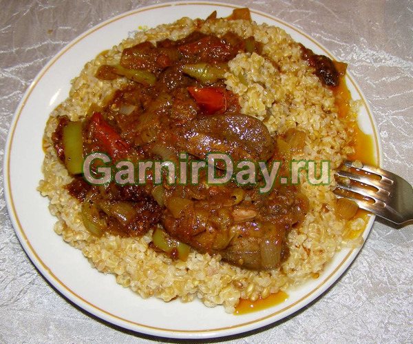 Пшеничная каша с бараниной и томатами в мультиварке