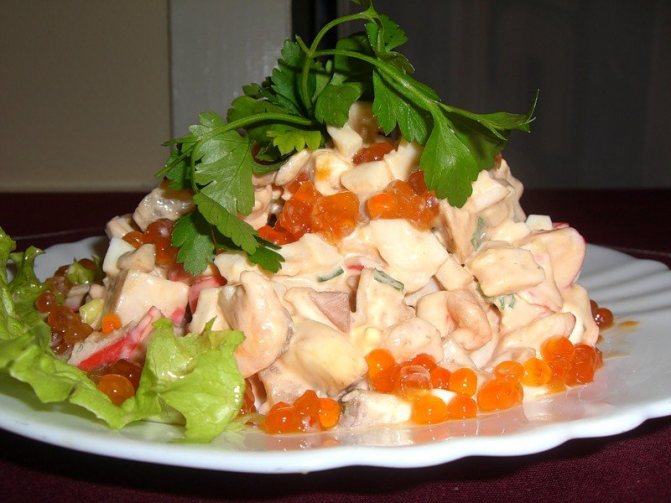 Салат Царский с мясом и грибами