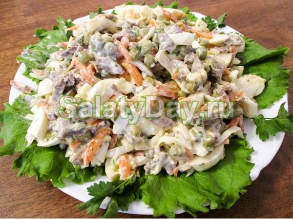 Салат из сердца - с изюмом и луком