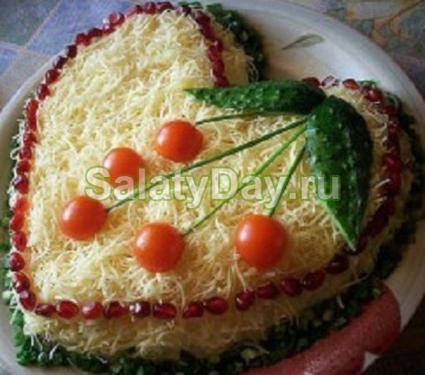 Салат из сердца – с твердым сыром и свежими огурцами