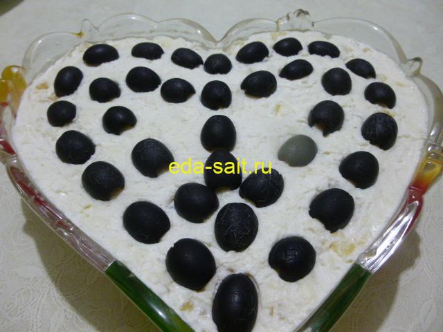 Салат с ананасами и ветчиной фото