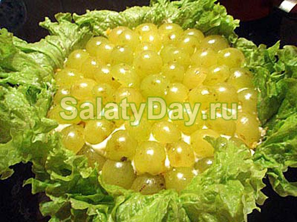 Салат Тиффани с цветной капустой и помидорами