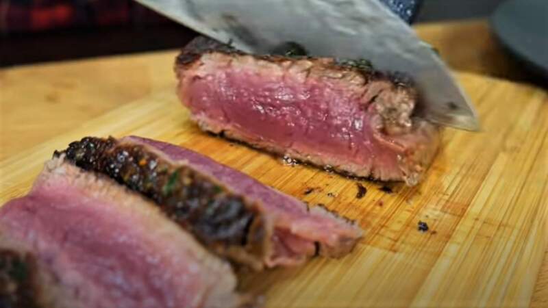 стейки в разрезе.