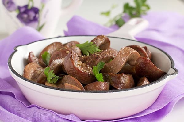 Тушеные говяжьи почки