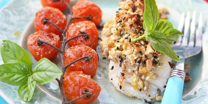 Запеченная треска с помидорами черри